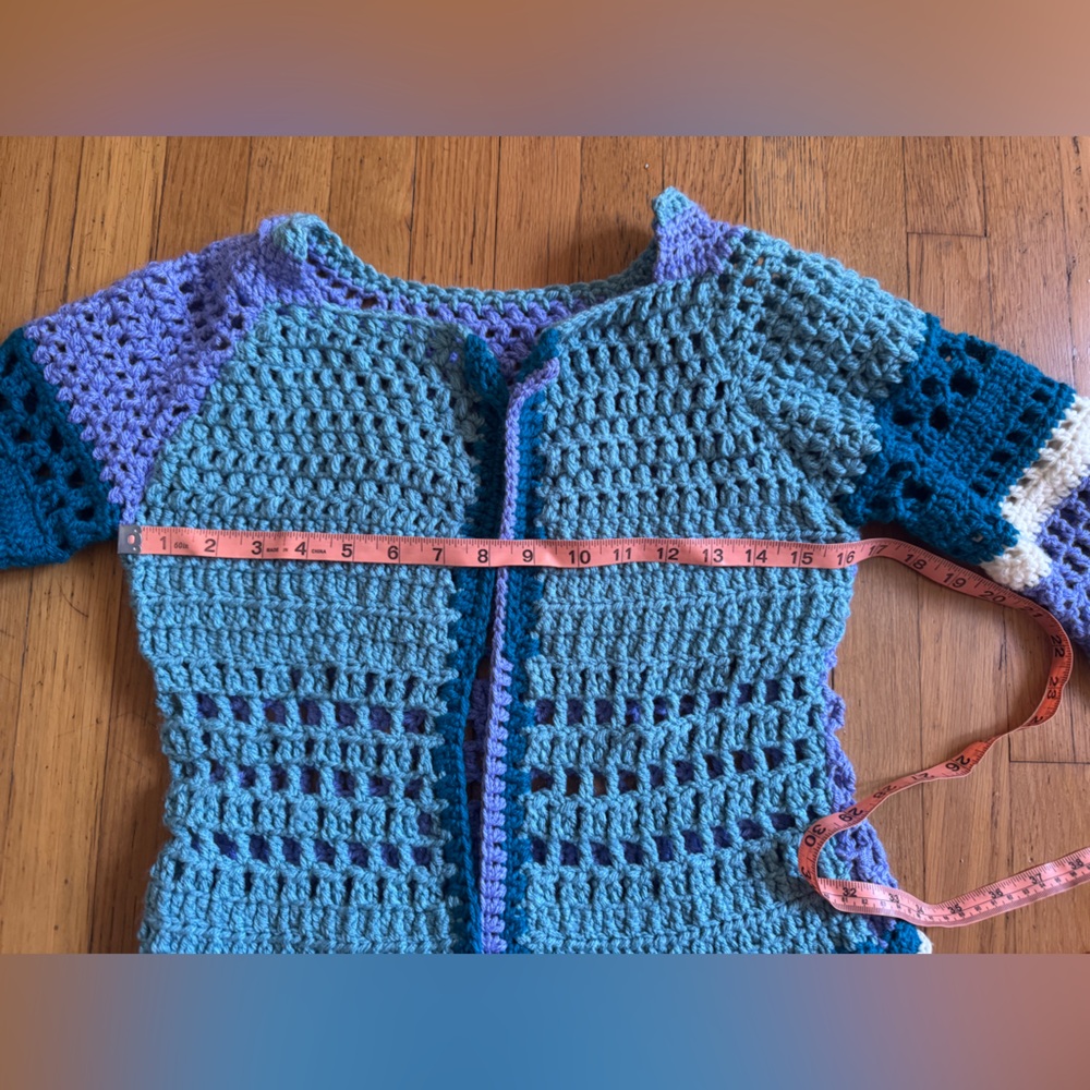 Vintage Blue Toned Crochet Cardigan - Picture 7 of 8
